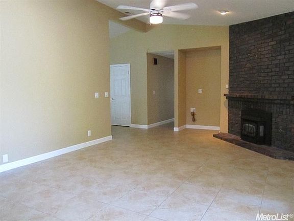 4th image of 1617 Wyndham Way