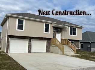 78 SE 461st Rd, Warrensburg, MO 64093