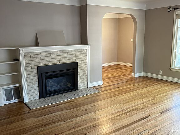 3rd image of 2228 Spruce St