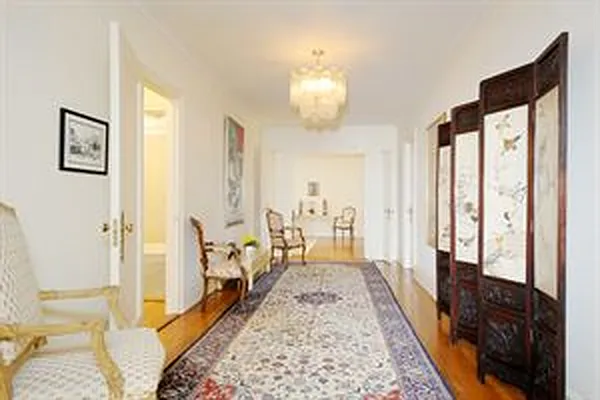 Sold by Douglas Elliman | media 14