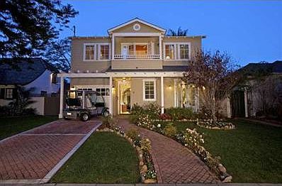 1st image of 747 Margarita Ave