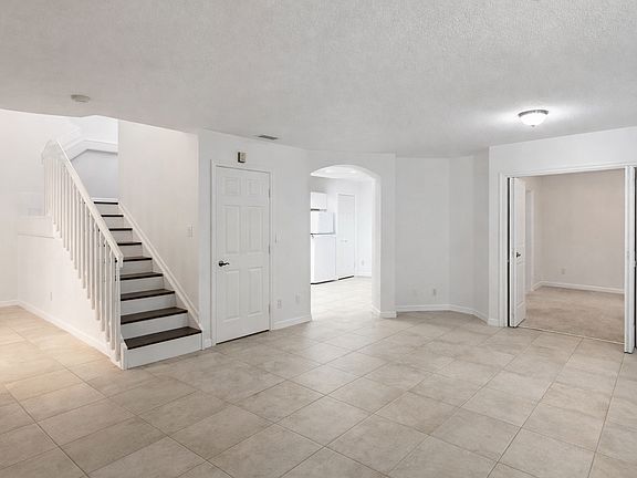 3rd image of 6109 Reynolds St