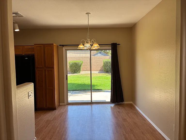 15340 W Acapulco Ln — Photo 8