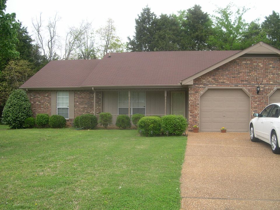 1st image of 103 Griswold Ct