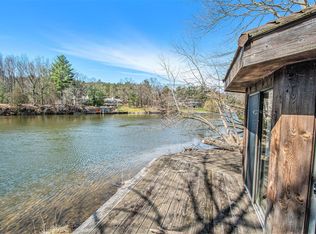 1885 Timber Trail Dr SE, Ada, MI 49301