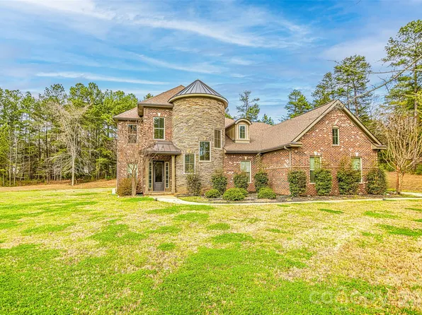 16202 Monnet Place Ct, Charlotte, NC 28278