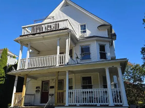 36 Columbia Blvd Unit 2RT, Waterbury, CT 06710