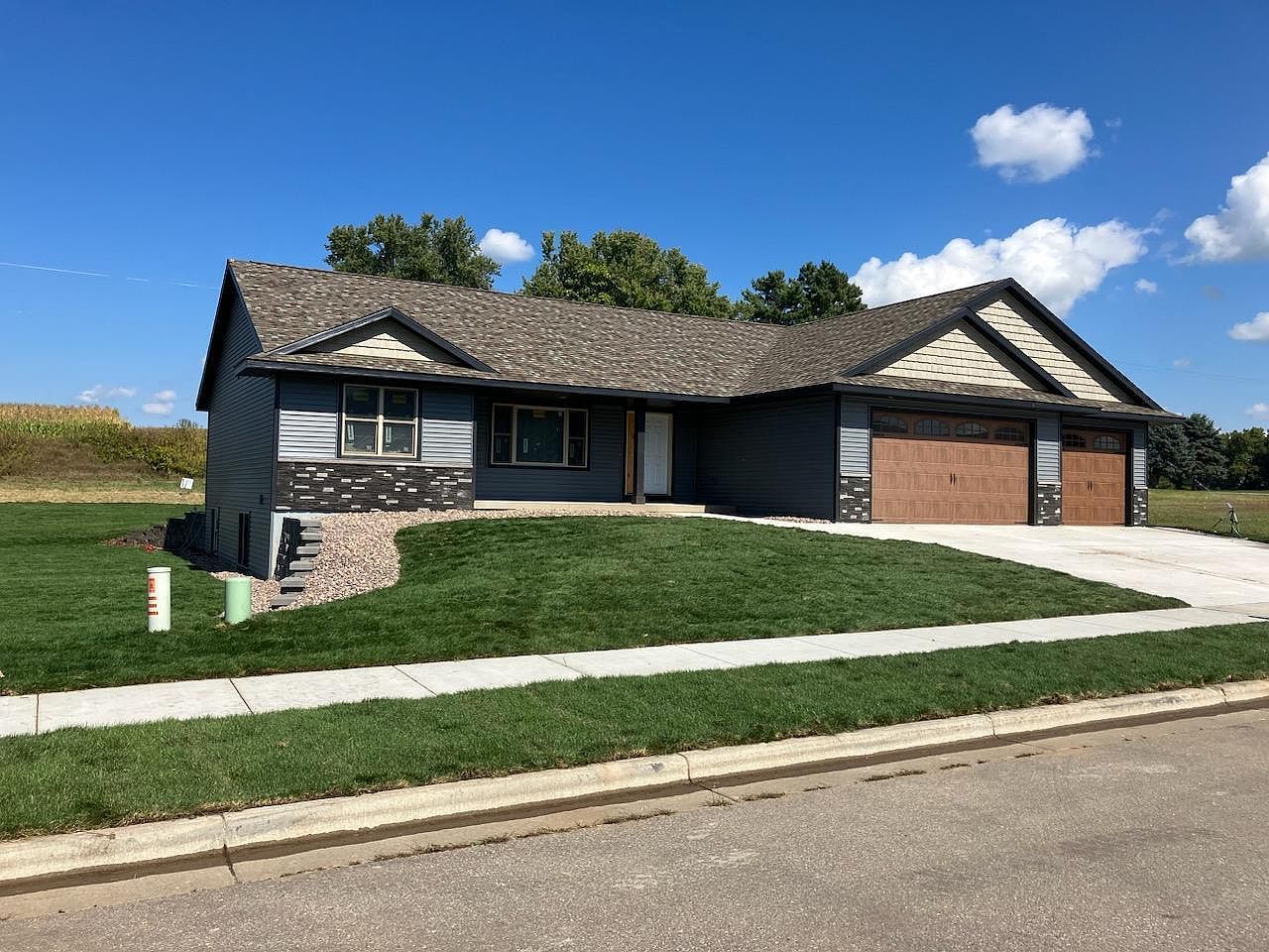 1001 Valley View DRIVE, Holmen, WI 54636 MLS 1851233 Zillow