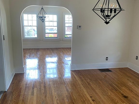 5th image of 3518 Bedford St #2