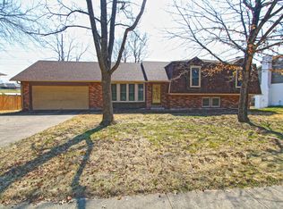 4016 Rollins Rd, Columbia, MO 65203