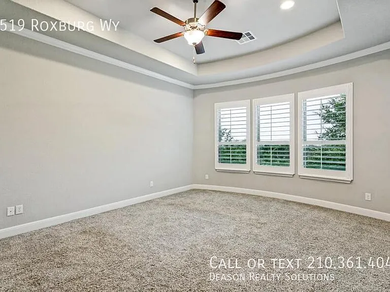 1519 Roxburg Way — Photo 14