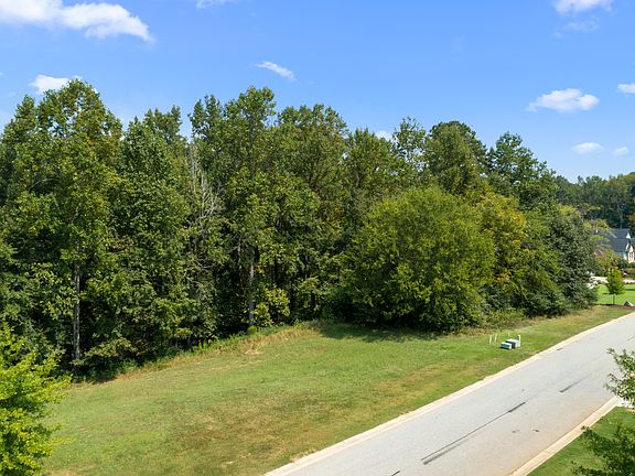 3rd image of 2146 Saddle Creek Dr Lot 10