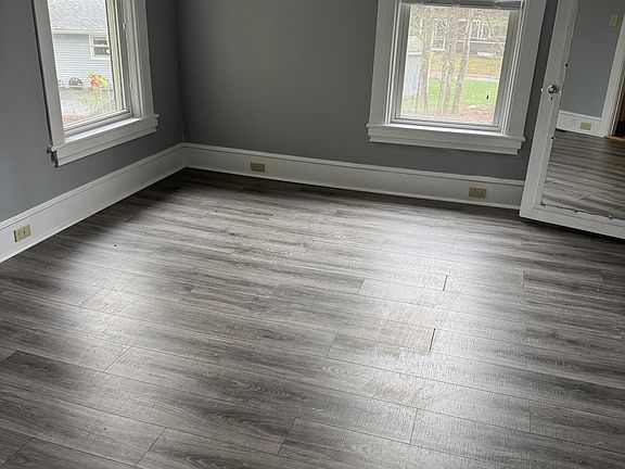 4th image of 57 Reservoir St