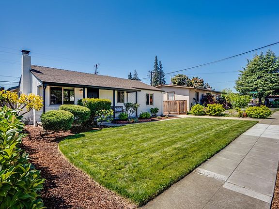 4th image of 2492 Sunny Vista Dr