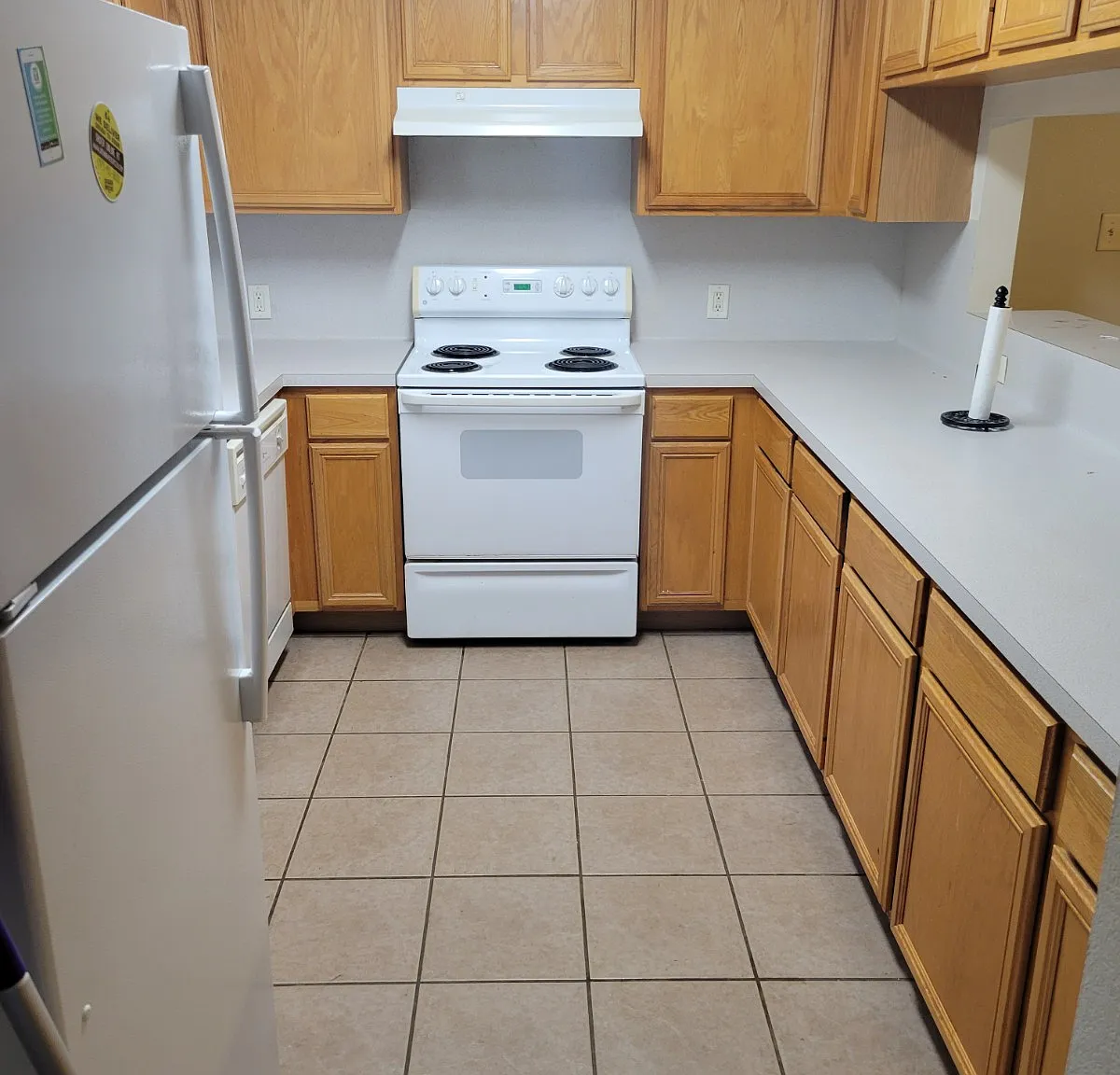 3 bed, $1,400 — Photo 3