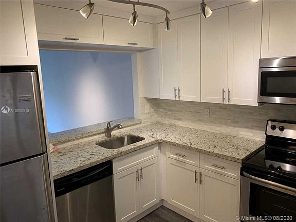 5th image of 7720 Camino Real APT 207