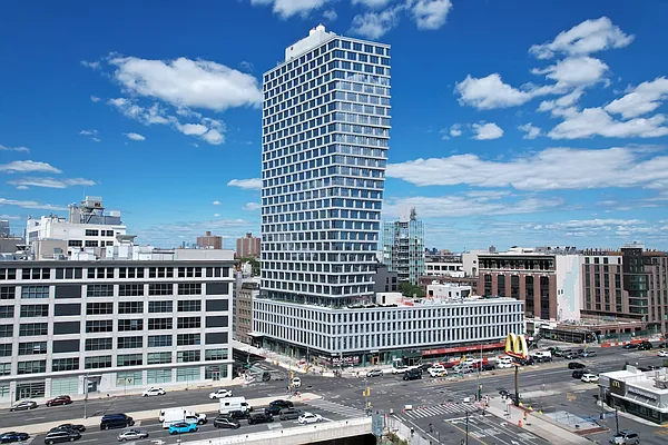 Rented by Triumph Property Group | media 38