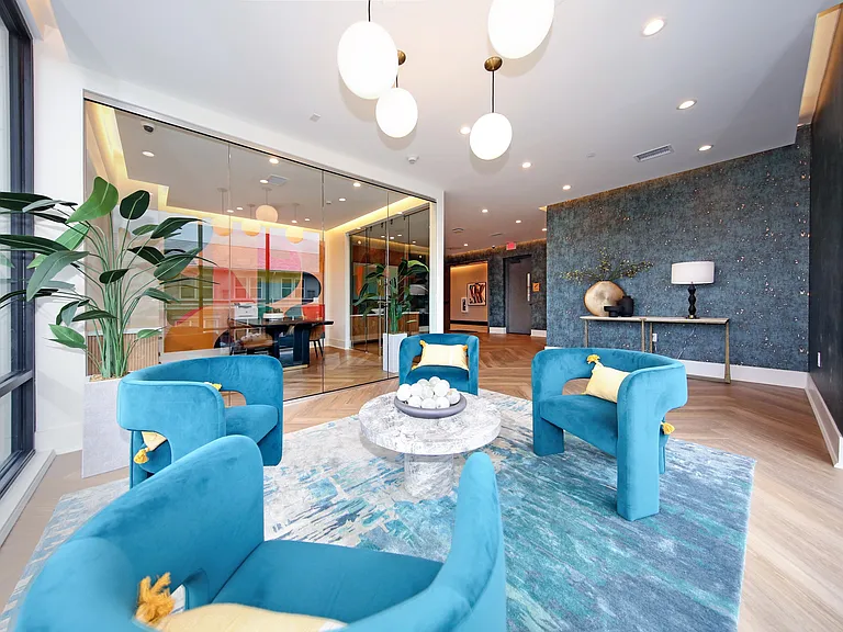 Mosaic Casual Business Lounge
