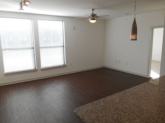 2nd image of 306 Pearl Pkwy APT 2204