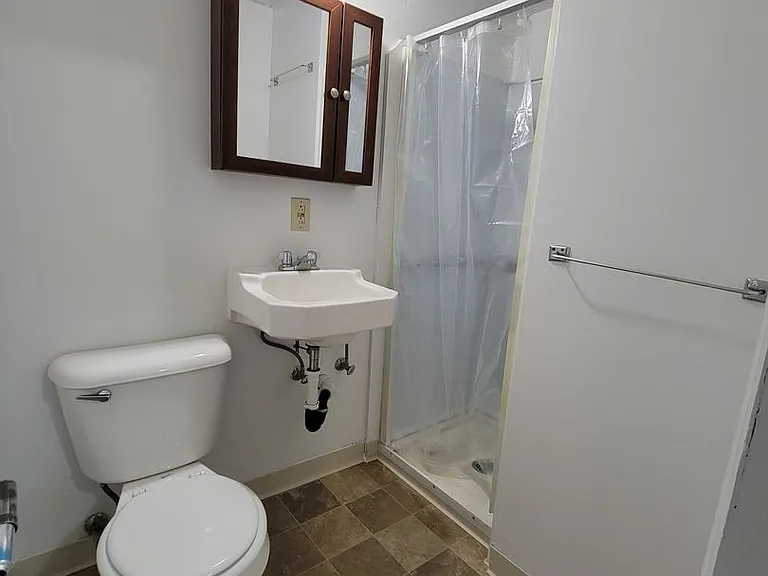 205 Comstock Avenue — Photo 6