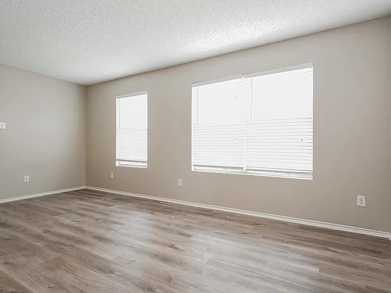316 Dakota Ridge Dr — Photo 9