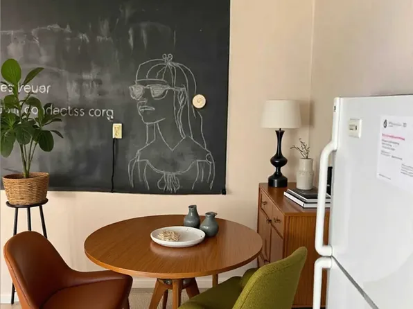 103 Havemeyer Street image 12 of 13