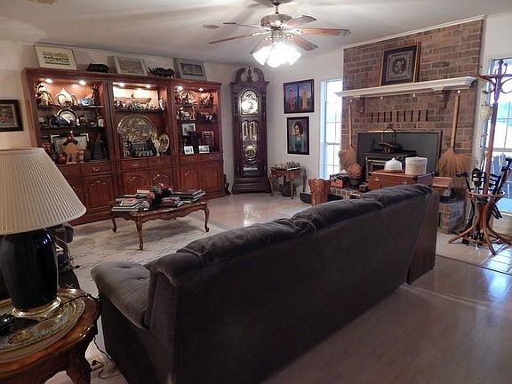 4th image of 26057 County Road 462