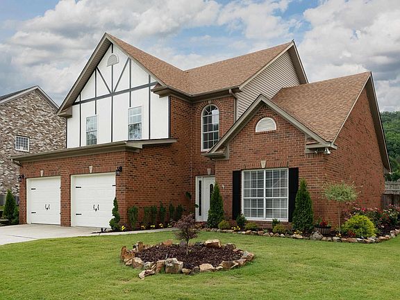 3rd image of 563 Forest Lakes Dr