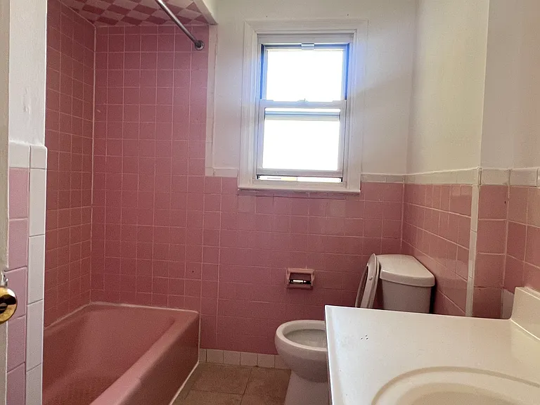 40 Bradley Ave #2 — Photo 7