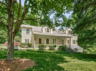 17 Schoolhouse Ln, Morristown, NJ 07960