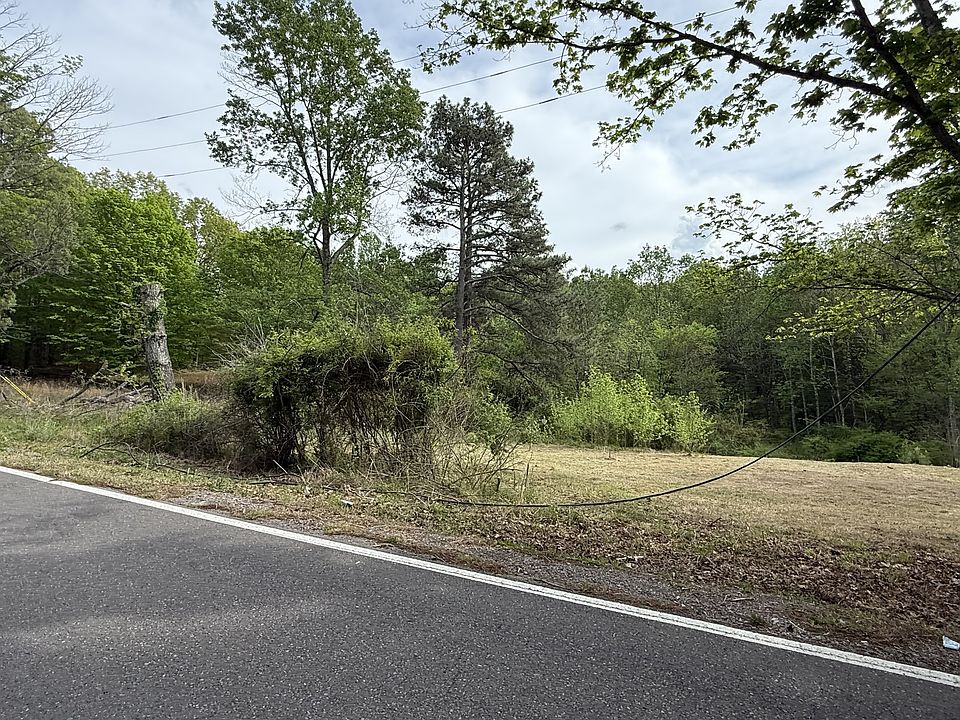 2nd image of 213 Attaway Rd