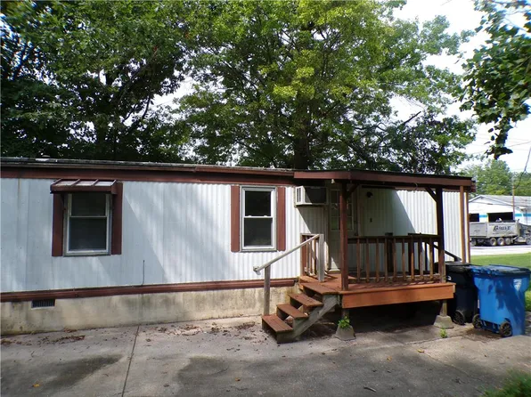 717 Washington St, Walnutport, PA 18088