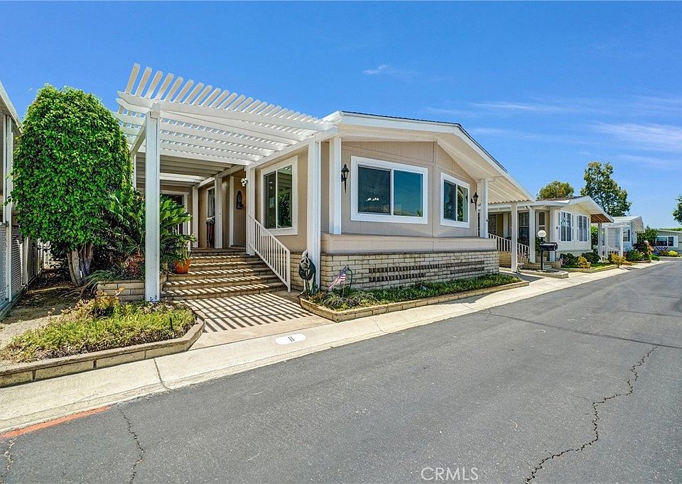 1st image of 5200 Irvine Blvd Space 11
