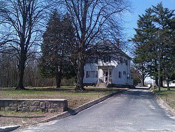 1st image of 1646 Old Louisquisset Pike