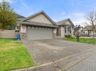 349 Walnut Ave #32, Harrison Hot Springs, BC V0M 1A3