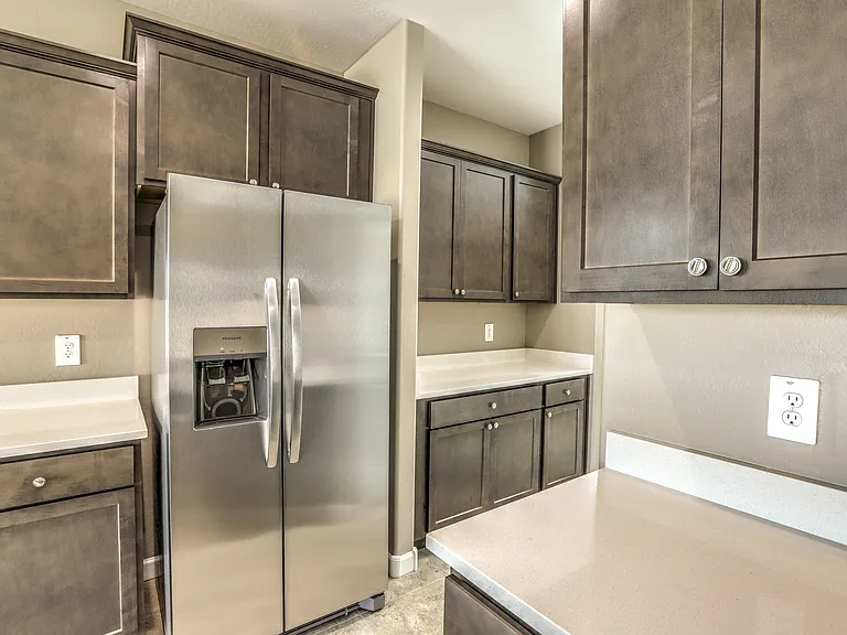 30358 W Crittenden Ln — Photo 8