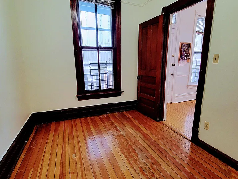 3511 N Reta Ave #3 — Photo 10