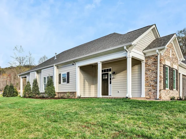 5003 Claremont Cir SW, Roanoke, VA 24014