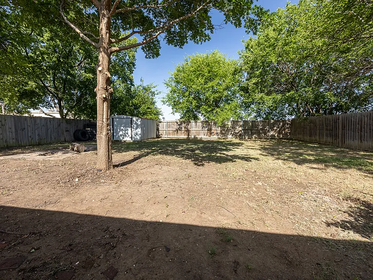 5709 Denise Dr — Photo 23