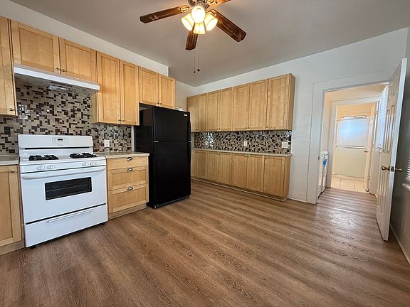 3rd image of 287 N 10th St #B