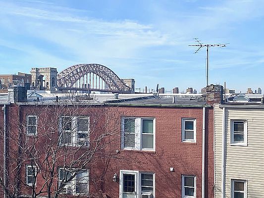 1st image of 21-24 Crescent St #C5