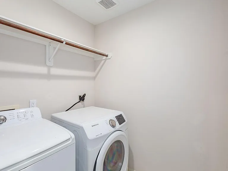 42 Camber Pine Pl — Photo 30