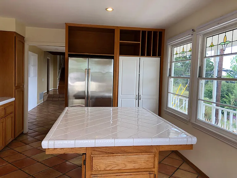 102 Santa Cruz Way — Photo 12