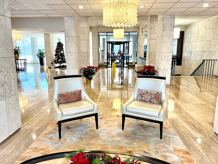 1950 S Ocean Dr #8Q — Photo 40