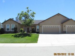 2091 Terra Nova Dr, Redding, CA 96003