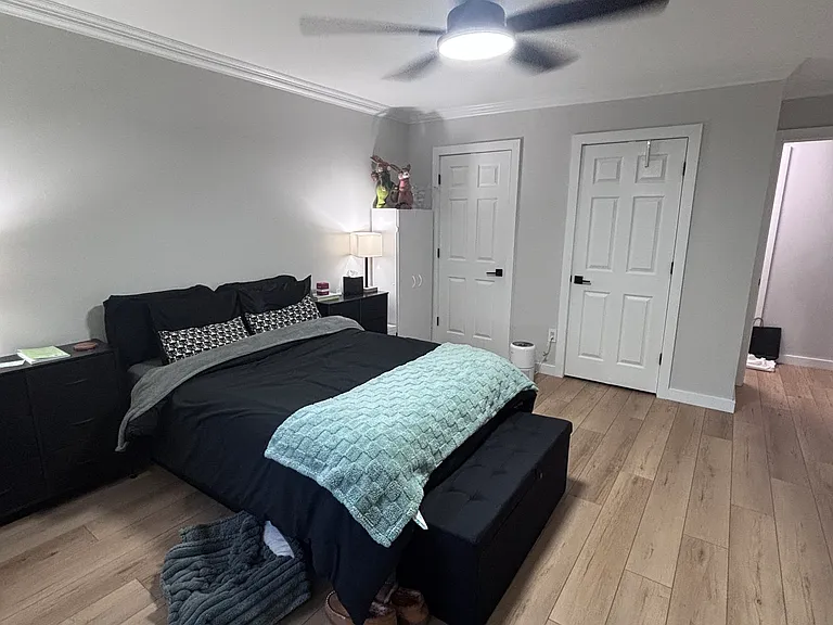 260 Village Dr #260 — Photo 8