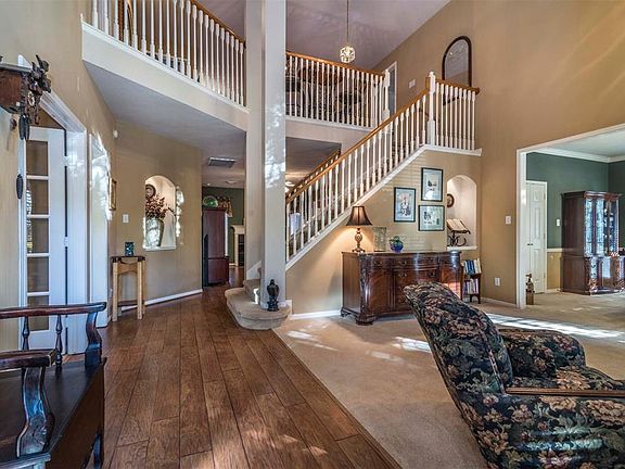 4th image of 2534 Acadiana Ln