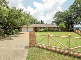 4615 Rendezvous Ct, Granbury, TX 76049