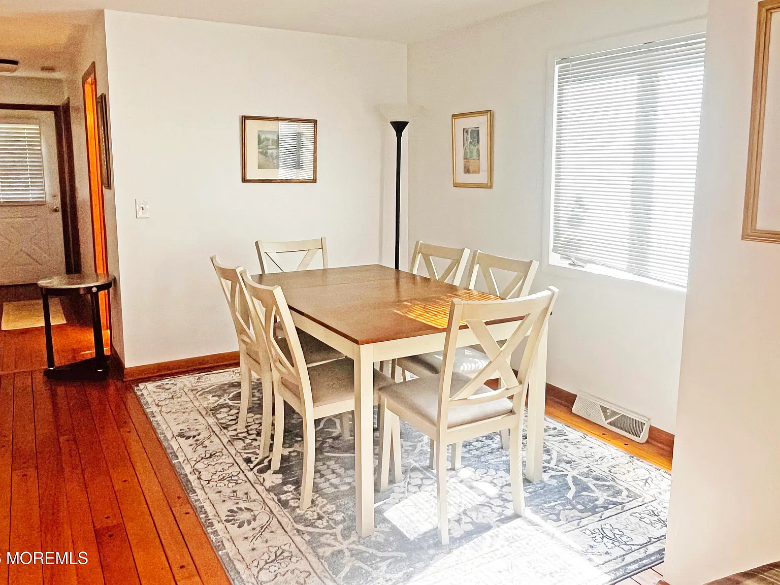 3 bed, 1988 sqft, $5,000 — Photo 4