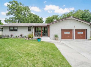 1572 S Catalina Ave, Springfield, MO 65804